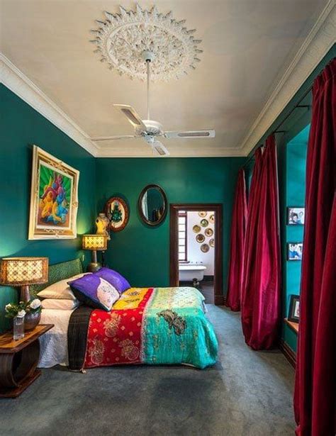 37 Emerald Green Bedroom Wall Designs You Can Paint At Home Colorful