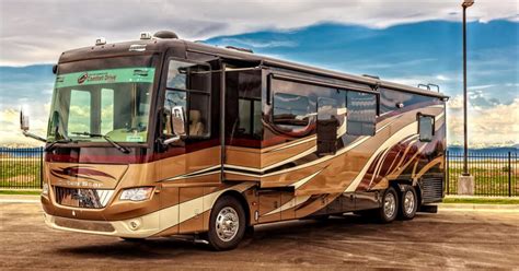 Why Buy An Rv With A Freightliner Custom Chassis