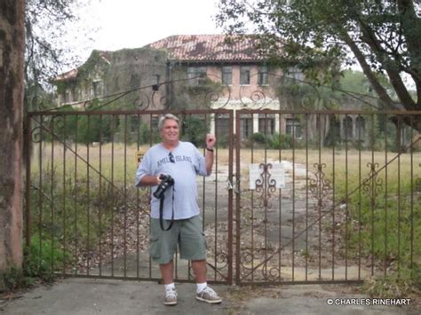 Abandoned Howey Mansion In Howey In The Hills Florida A Photo On