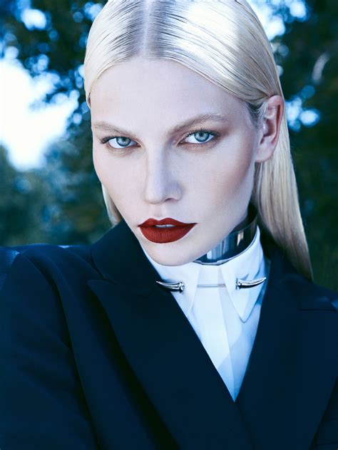 Photo Of Fashion Model Aline Weber Id 446439 Models The Fmd