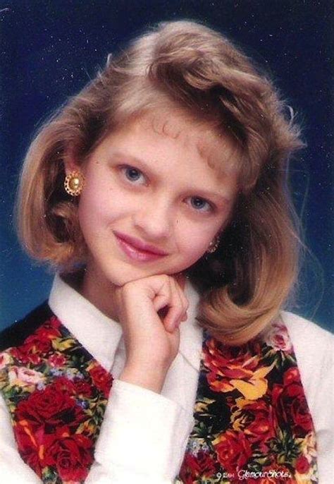 Awesomely Awkward Glamour Shots That Cannot Be Unseen 22 Words