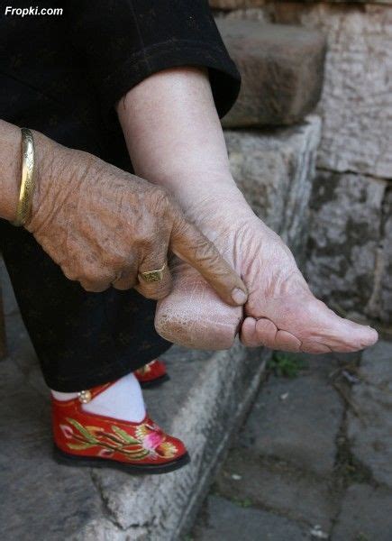 Chinese Women Feet Gallery Ebaums World
