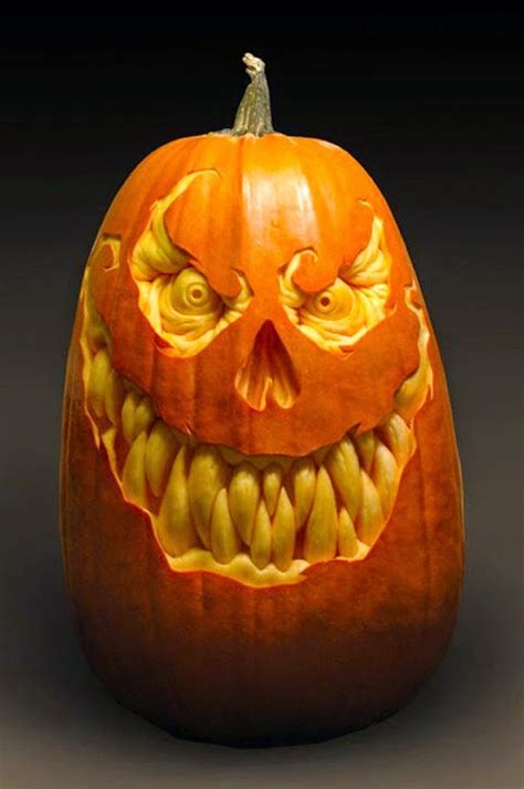 15 Beautiful Creative Pumpkin Carving Ideas