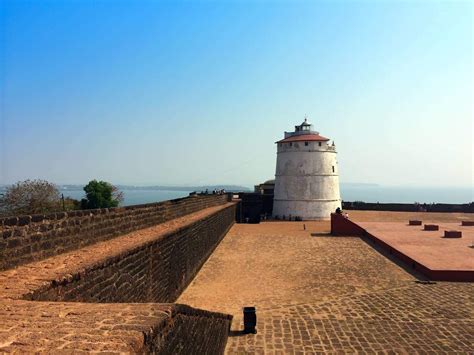 Fort Aguada On The Sinquerim Beach In Goa India Places To Visit In