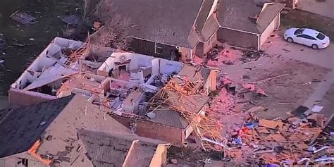 Mom 3 Kids Trapped As Homes Roof Collapses During Tornado