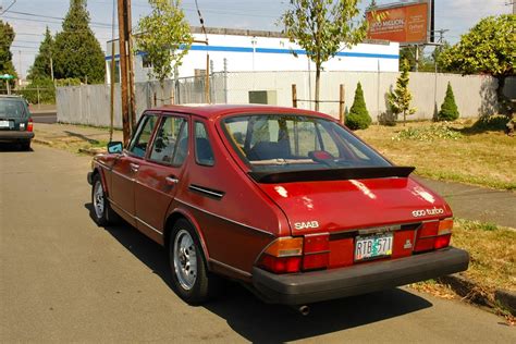 Old Parked Cars 1980 Saab 900 Turbo