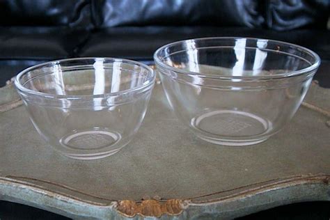 Set Of 2 Vintage PYREX Clear Glass Mixing Bowls 7402 Etsy