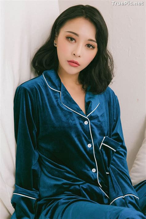 Ryu Hyeonju Korean Fashion Model Pijama And Lingerie Set Truepic