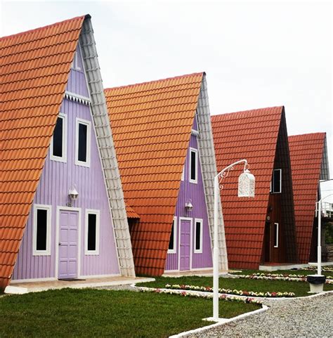 Check spelling or type a new query. GAMBAR Masbro Village: Homestay Warna-Warni Jadi ...