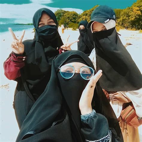 Pin By Princess Alhena On Sister In Islam Syari Hijab Niqab Hijab Niqab