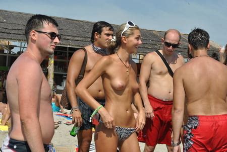 Jamesblows Best Nude Beach Pics Xhamster