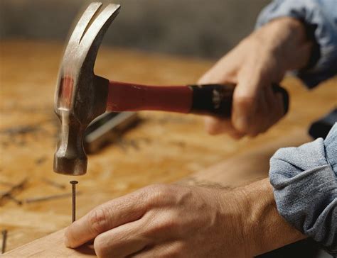 How to set real ads in. Hammer Safety - Bob Vila Radio - Bob Vila