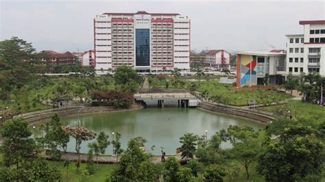 Terbaru Inilah 10 Universitas Swasta Terbaik Di Indonesia 2020