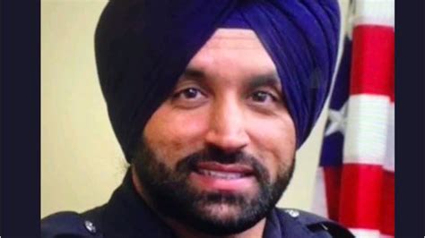 Americas First Turbaned Sikh Police Officer Shot Dead In Texas India Tv
