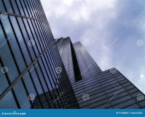 Tall Corporate Office Building Stock Photos Image 4150863