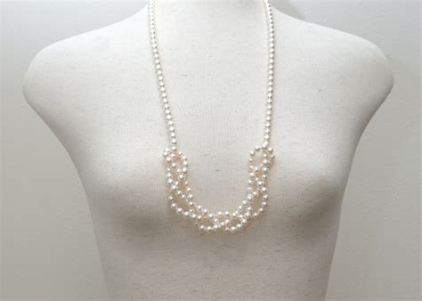 自分らしく個性的に真珠のロングネックレスアレンジ上級編 静岡市宝石店 Jewelry Story ジュエリーストーリ 女性のため