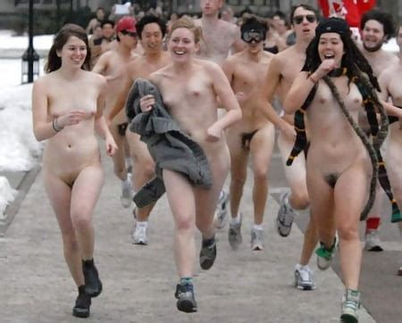 Naked College Runs Pics Xhamster