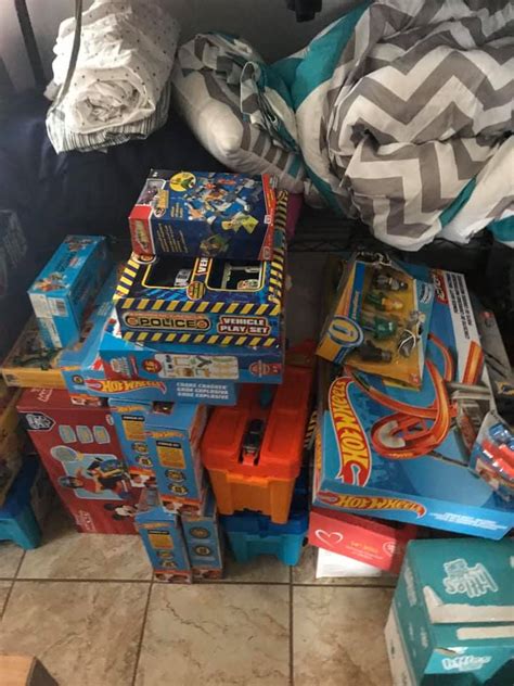 I unsubbed because buying a lot of clothes for cheap incidentally is not frugal, but my wardrobe's pretty nice and i didn't break the bank for it. Clothing donations for Foster Children, Pasco County, Florida