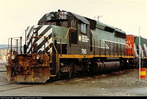 British Columbia Railway Gmd Sd40 2 760 Train Car Train Tracks