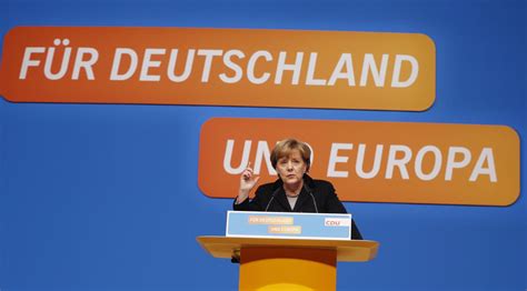 Merkel Försöker Rädda Sig Själv
