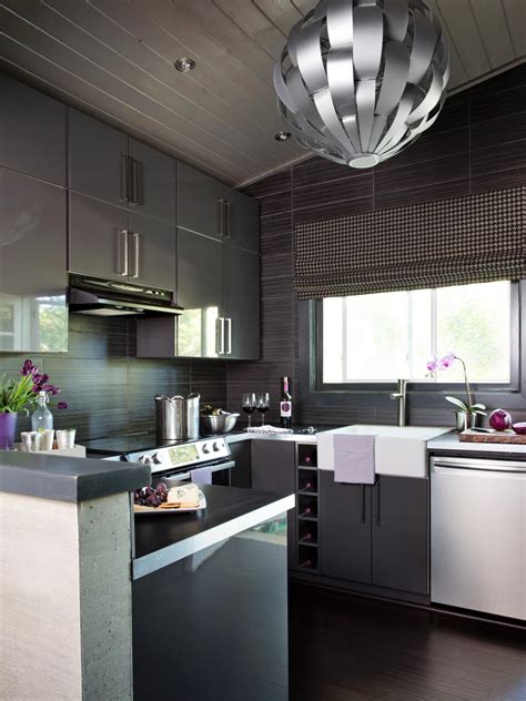 Small Modern Kitchen Design Ideas Hgtv Pictures And Tips Hgtv
