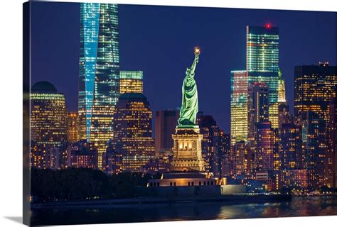New York City Liberty Island Manhattan Skyline And Statue Of Liberty