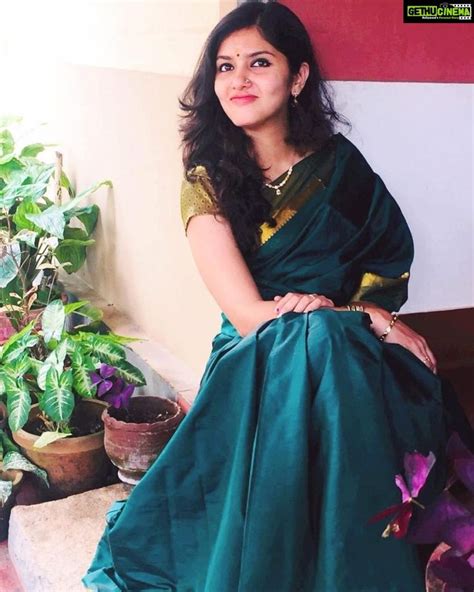 Actress Gayathri Suresh Gallery Gethu Cinema Actresses Beauty Girl Fashion