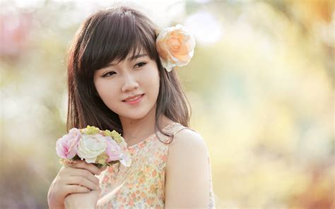Korean Beautiful Girls With Flowers Wallpapers Hd New Korean