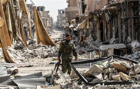 Photos Of Final Stages In Battle For Raqqa As Noose Tightens On Isis