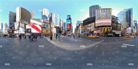 360° View Of New York Times Square Alamy