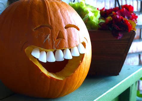 Funny Pumpkin Carvings Made Easy