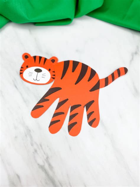 Handprint Tiger Craft For Kids Tiger Crafts Cheap Kids Crafts