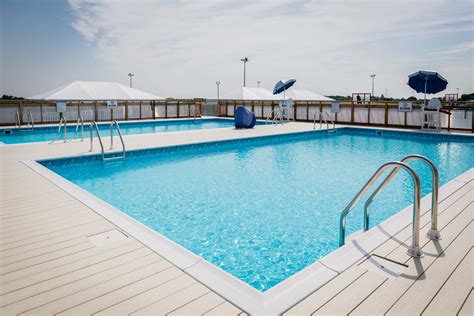 Private Pool Party Rental In Brooklyn Pool Parties At Aviator Sports
