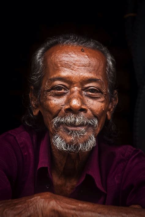 Sri Lankan Man Beauty Around The World Around The Worlds Sri Lankan