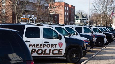 Freeport Police Sued For 10m Over Taser Hitting Mans Eye During