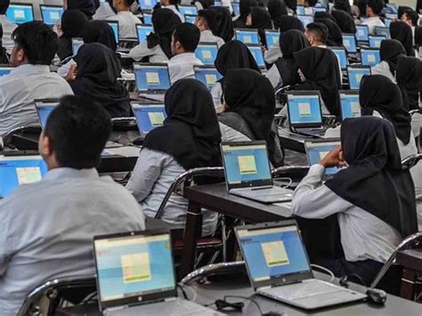 Menurut jadwal resmi yang dikeluarkan pihak badan kepegawaian negara (bkn), pengumuman hasil seleksi administrasi akan berlangsung hingga 16 desember 2019. Nih Daftar Kementerian yang Sudah Umumkan Hasil CPNS 2019 ...