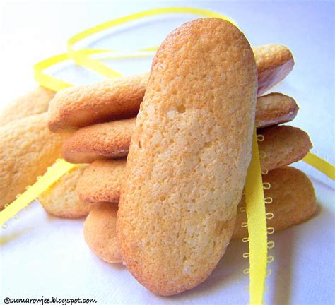 Place half a lady finger in each serving dish. Cakes & More: Ladyfingers And Candycane Cookies - With The ...