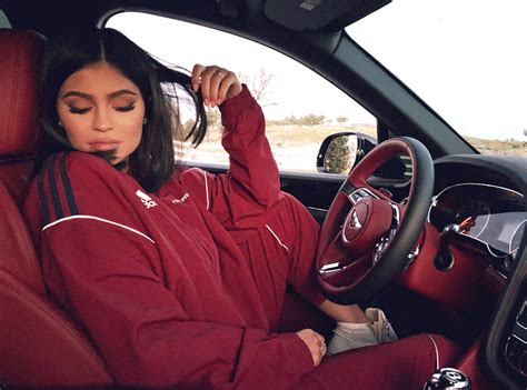 Kylie Jenner Is Officially Back On Instagram With A Sultry Snapshot On