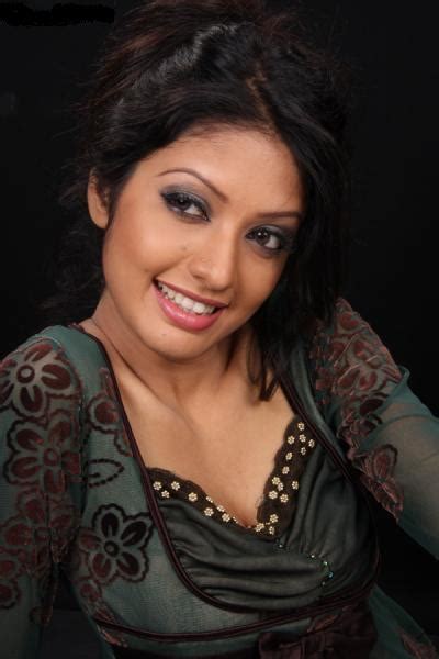 Bangladeshi Hot Celebrity Model Shusmi Picture And Profile ~ Bikini Fantasy