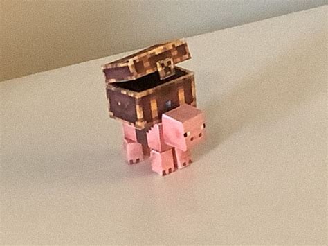 Pixel Papercraft Piggy Bank