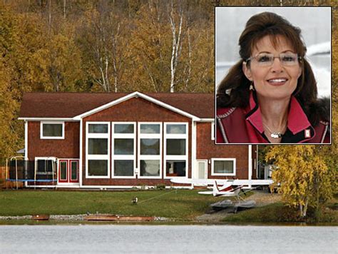 Sarah Palin Does Battle With Yet Another Foe In The Lamestream Media
