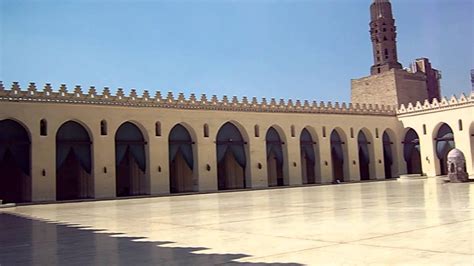 ‫مسجد الحاكم بأمر الله بشارع المعز لدين الله‬‎ - YouTube