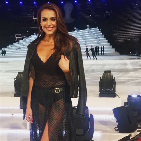 Portuguese Celebrity Dresses Catarina Furtado Sexy Com Um Vestido
