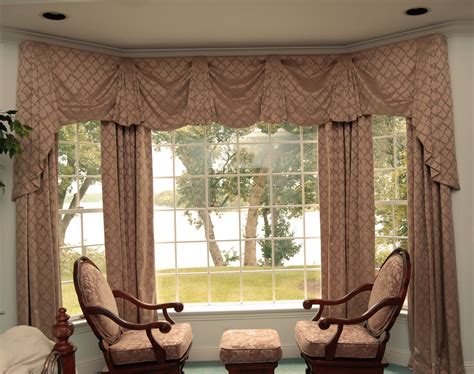 10 Curtains For A Living Room Window