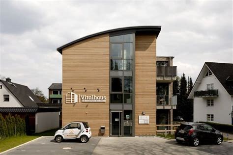 And of course, never hand over. GROTH-BAUGmbH.de