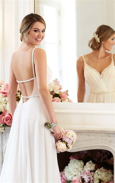 Capri Chiffon Sheath Dress Vestido Casamento Civil Decotes De