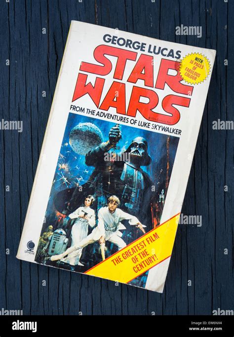 Star Wars Paperback Book 1977 Written By George Lucas Stock Photo Alamy