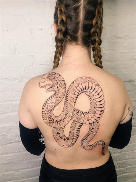 My Lil Snek Done In One Session By Anka Lavriv Black Iris Tattoo In