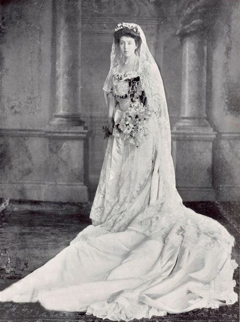 Lancienne Cour — Princess Margaret Of Connaught As Bride