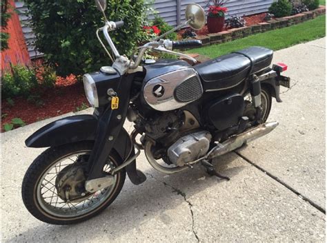 Click a model name to show specs for missing models and more pictures of the listed old models wanted. 1965 Honda 50 Motorcycles for sale